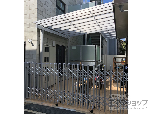 東京都練馬区ののテラス屋根 ソラリア F型 ビッグサイズ 単体 積雪〜20cm対応 施工例