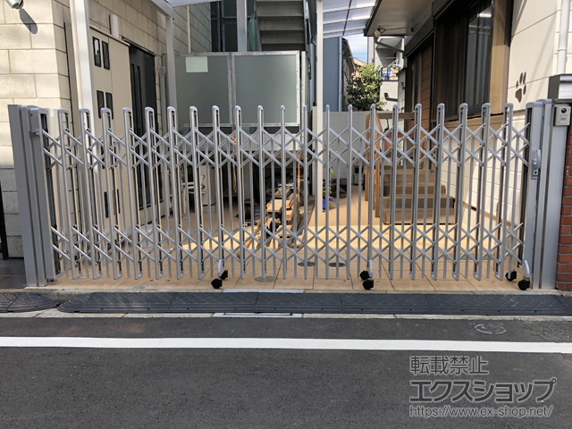 東京都練馬区ののカーゲート レイオス3型(ペットガード) ノンレール 片開き 40S 施工例