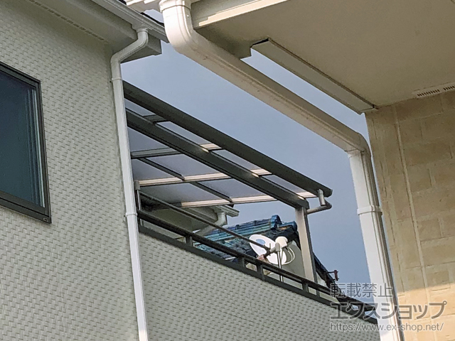 奈良県大和高田市ののバルコニー・ベランダ屋根 プレシオステラス F型 屋根タイプ 単体 積雪〜20cm対応 施工例