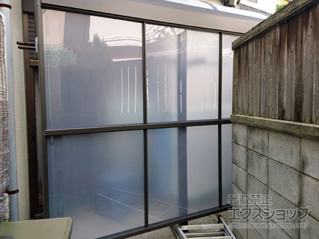 東京都豊島区ののテラス屋根 スピーネ R型 テラスタイプ 単体 積雪〜20cm対応 施工例