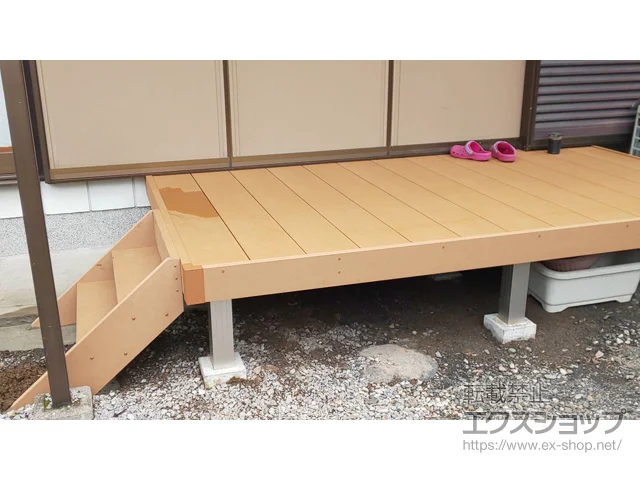 栃木県鹿沼市のYKKAPのウッドデッキ リウッドウッドデッキ 施工例