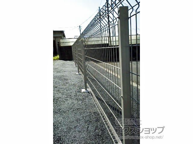 静岡県富士宮市ののフェンス・柵 メッシュフェンス G10-R　　自由柱 施工例