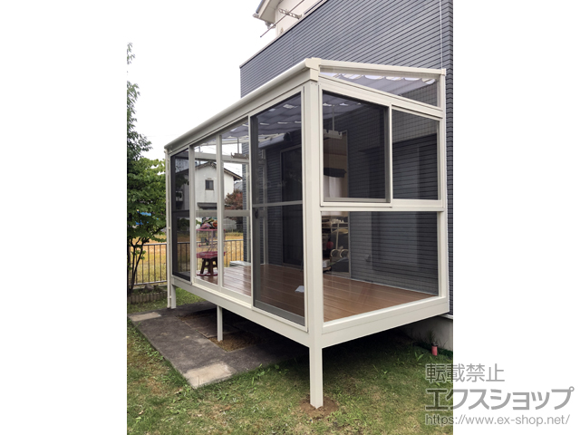 宮城県名取市ののテラス囲い・サンルーム サニージュ F型 床納まり ランマ無 積雪〜50cm対応 施工例
