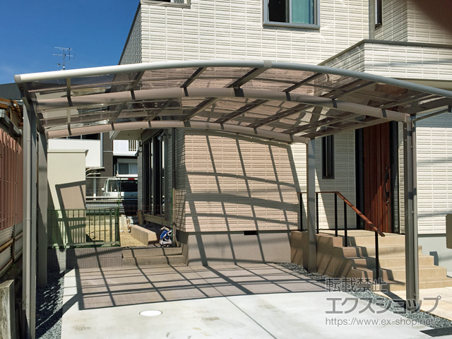 京都府長岡京市ののカーポート ネスカR (ラウンドスタイル) ワイド 積雪〜20cm対応 施工例