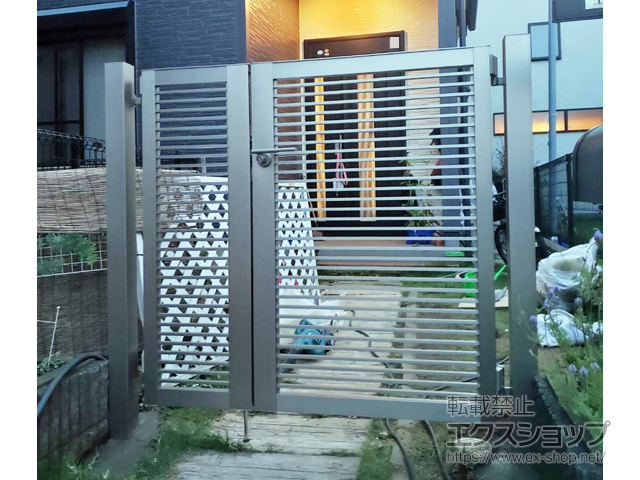 千葉県松戸市のの門扉 プレスタ門扉 1型 横桟 両開き親子 柱使用 同型子扉使用 施工例