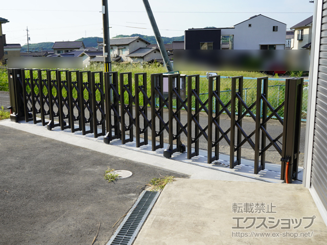 岡山県浅口市ののカーゲート グランシャインCタイプ 電動式 フラットレール 片開き 600Ｓ 施工例