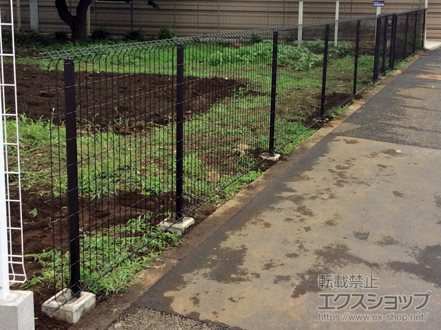 東京都練馬区ののフェンス・柵 イーネットフェンス1F型 自由柱タイプ 施工例