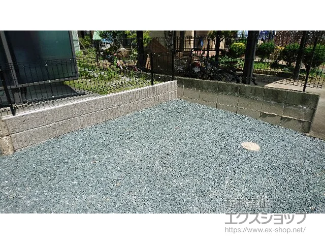 福岡県八女市のYKKAPのフェンス・柵・塀 イーネットフェンス 3F型 自由柱施工 施工例