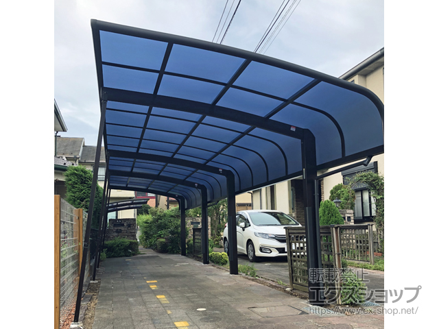 千葉県鎌ケ谷市ののカーポート レイナキャップポートグラン 縦連棟　積雪〜20cm対応 施工例