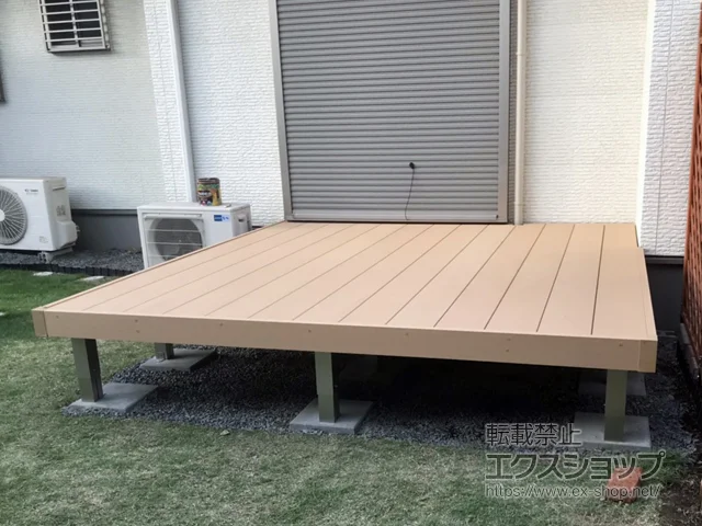 ��錧���ˎs��YKKAP�̃E�b�h�f�b�L ���E�b�h�f�b�L 200 �{�H��