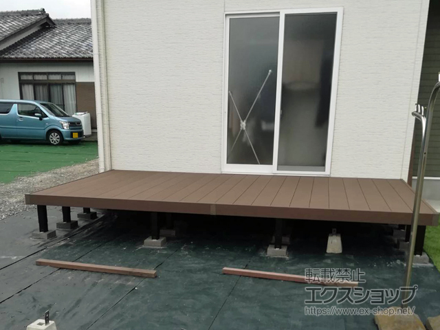 群馬県渋川市ののウッドデッキ リウッドデッキ 200 施工例