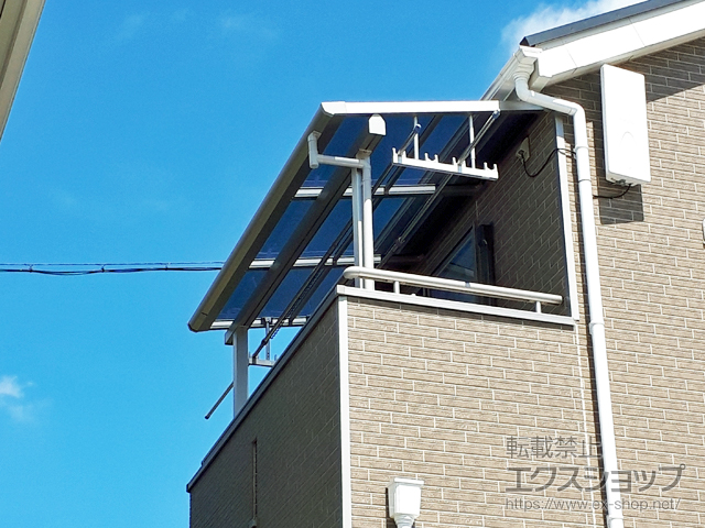 鹿児島県鹿児島市ののバルコニー・ベランダ屋根 プレシオステラスII F型 屋根タイプ 単体 積雪〜20cm対応 施工例