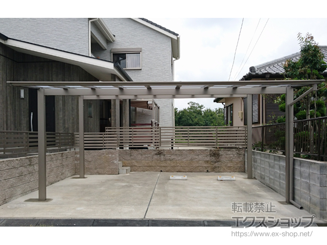 三重県津市ののカーポート フーゴF (フラットスタイル) ワイド 積雪〜20cm対応 施工例