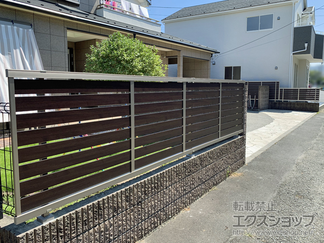 神奈川県小田原市ののフェンス・柵 セレビューフェンスRP3型 自在柱 施工例