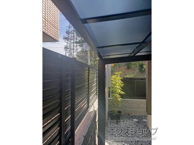 大阪府吹田市ののテラス屋根 フーゴF 独立テラスタイプ 単体 積雪〜20cm対応 施工例