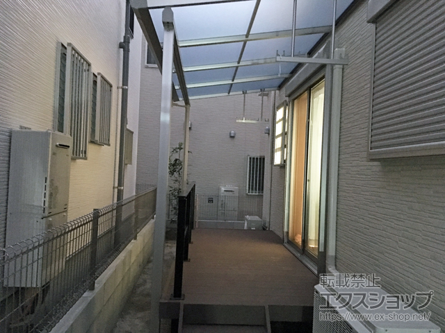 福岡県福岡市ののテラス屋根 ソラリア F型 テラスタイプ 単体 積雪〜20cm対応 施工例