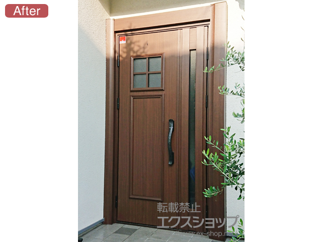 神奈川県横浜市のの玄関ドア ドアリモ玄関ドア U06 断熱D4仕様 ランマ無 親子仕様（左勝手）*スマートコントロールキー(電池式ポケットKey仕様) 施工例