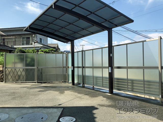 広島県福山市ののフェンス・柵 ライシスフェンスP型　ポリカーボネート　アルミ多段柱使用（パネル2段） 施工例