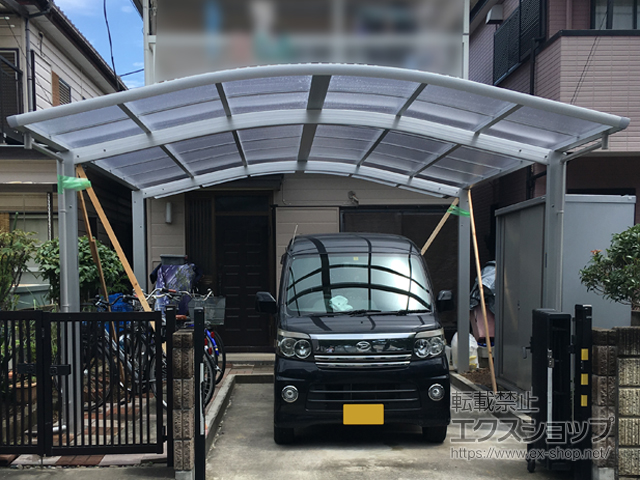 埼玉県越谷市ののカーポート レイナツインポートグラン　積雪〜20cm対応 施工例