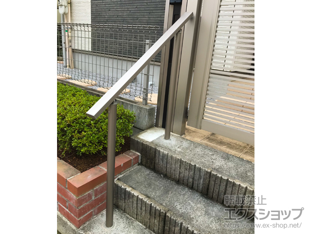 埼玉県狭山市ののフェンス・柵 アーキレール歩行補助手すり 施工例