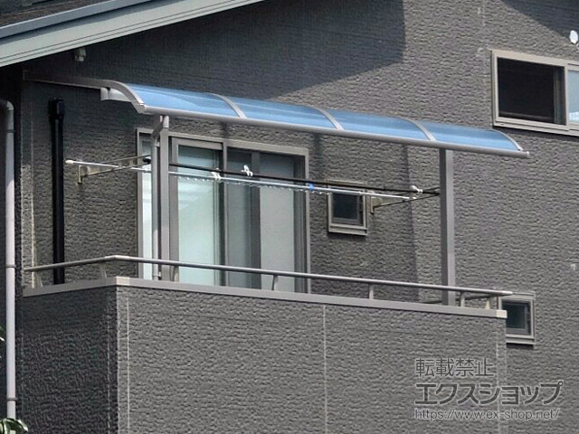 東京都三鷹市ののバルコニー・ベランダ屋根 スピーネ R型 屋根タイプ 単体 積雪〜20cm対応 施工例