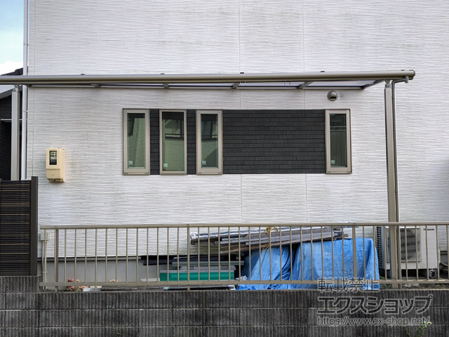 岐阜県多治見市ののテラス屋根 スピーネ F型 テラスタイプ 単体 積雪〜20cm対応 *正面台形納まり 施工例