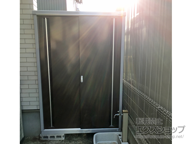 愛知県丹羽郡大口町のの物置・屋外倉庫 シンプリー 一般型 1320×615×1903 MJX-136E-P-TB 施工例