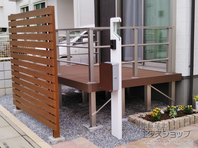 埼玉県上尾市ののウッドデッキ リウッドデッキ 200 施工例