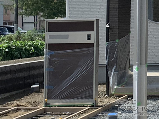 兵庫県姫路市のの機能門柱・ポスト ルシアスウォール 01型 W10/照明なし・ポスト加工付・インターホン加工付（R） 施工例