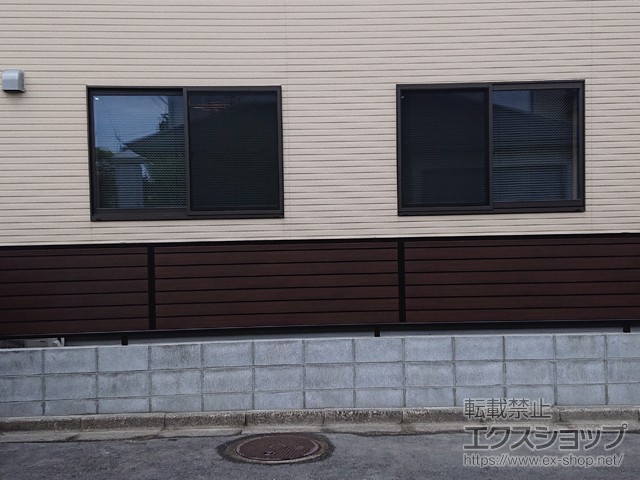 山形県酒田市ののフェンス・柵 モクアルフェンス 目隠しタイプ 自由柱タイプ 施工例