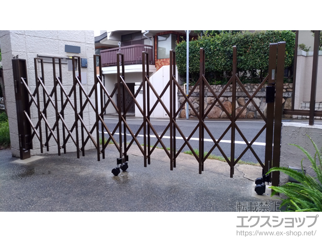 兵庫県神戸市ののカーゲート トリップゲート RA型 ノンレール 片開き*30S※施錠機能無し 施工例