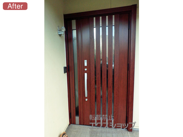 三重県亀山市のLIXIL リクシル（トステム）の玄関ドア リシェント玄関ドア3 アルミ仕様 親子仕様(ランマ無)R M27型 ※カザスプラス仕様 施工例