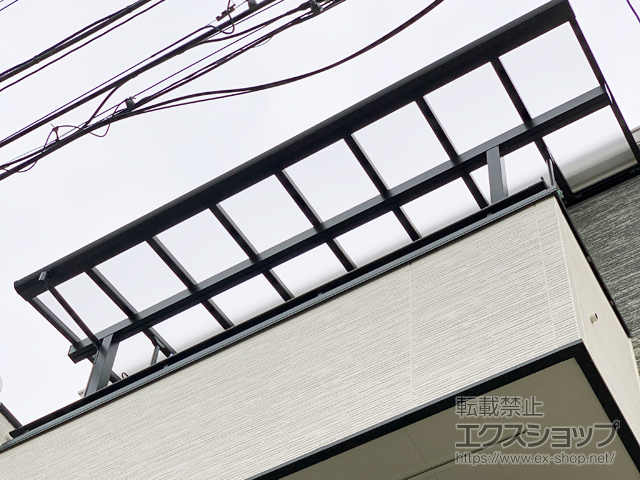 東京都江東区ののバルコニー・ベランダ屋根 ソラリア F型 1500 屋根タイプ 単体 積雪〜50cm対応 施工例