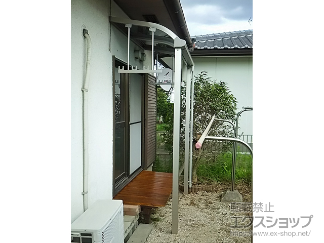 佐賀県三養基郡上峰町ののテラス屋根 プレシオステラスII R型 テラスタイプ 単体 積雪〜20cm対応 施工例