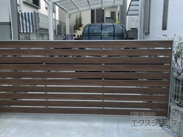 大阪府交野市ののカーゲート 【特注】オーバードアS5型 マテリアルカラー 電動式 施工例