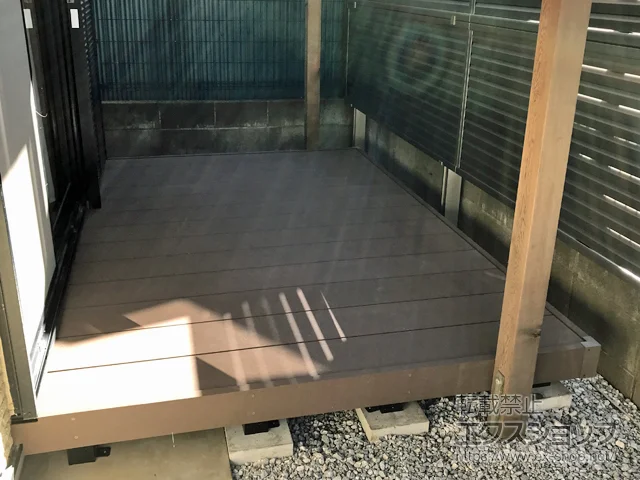 �_�ސ쌧����s��YKKAP�̃E�b�h�f�b�L ���E�b�h�f�b�L 200 �{�H��