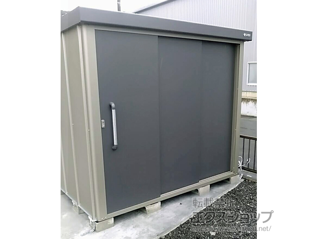 静岡県袋井市のの物置・屋外倉庫 エスケーエイト SK8-100 一般型 2200×1600×1940 SK8-100-GK 施工例