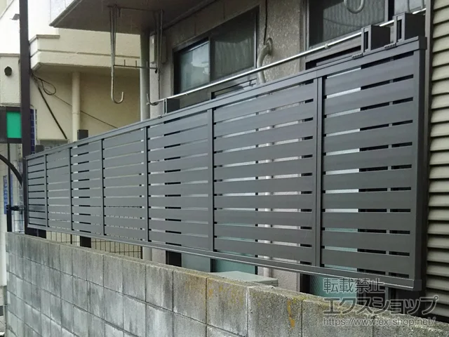 ��ʌ�����s��LIXIL(���N�V��)�̃t�F���X�E��E�� �v���X�^�t�F���X7Y�^�@���X���b�g�@��i�̂ݐݒu�@�A���~���i�� �{�H��