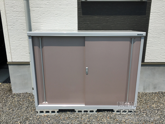 愛知県岡崎市のの物置・屋外倉庫 シンプリー 一般型 1740×755×1303（MJX-177C） MJX-177C-AR 施工例