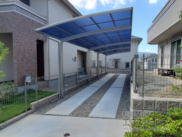 奈良県生駒郡平群町ののカーポート レイナポートグラン 縦連棟　積雪〜20cm対応 施工例