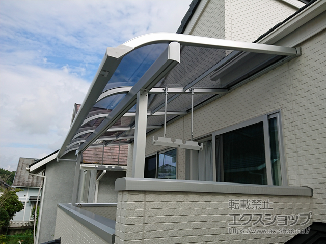 兵庫県三田市ののバルコニー・ベランダ屋根 スピーネ R型 屋根タイプ 単体 積雪〜20cm対応 施工例