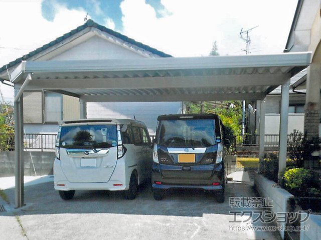 宮崎県串間市のLIXIL リクシル（トステム）のカーポート テリオスポートIII 900 2台用 角柱4本柱 積雪〜30cm対応 施工例