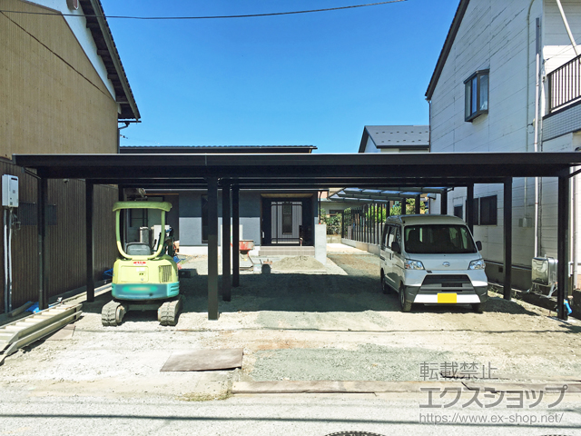 滋賀県長浜市のLIXIL リクシル（トステム）のカーポート テリオスポートIII 3000 3台用 横連棟 角柱9本柱 積雪〜100cm対応 施工例