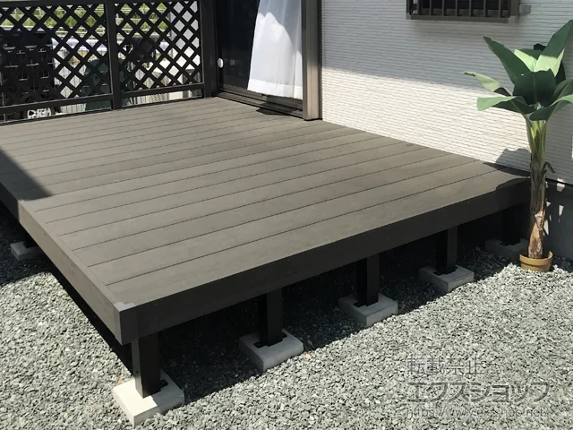 �É����l���s��YKKAP�̃E�b�h�f�b�L ���E�b�h�f�b�L 200 �{�H��