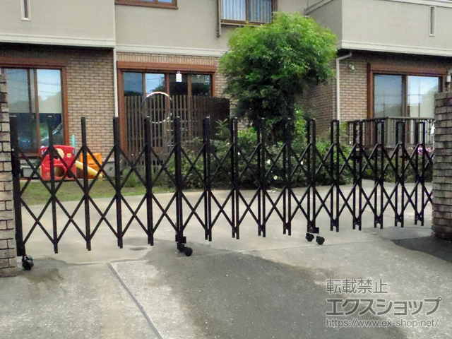 千葉県山武市ののカーゲート トリップゲート RB型 ノンレール 片開き 49S 施工例