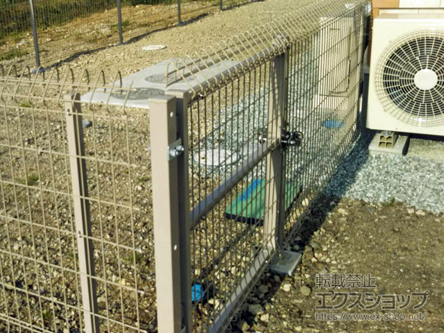 宮城県角田市のの門扉 メッシュフェンスG10 門扉 片開き 柱使用 施工例