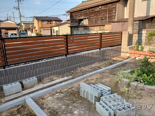 新潟県三条市ののフェンス・柵 モクアルフェンス 横板タイプ 自由柱施工 施工例