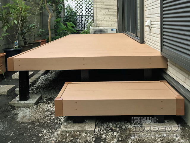 神奈川県相模原市ののウッドデッキ リウッドデッキ 200 施工例