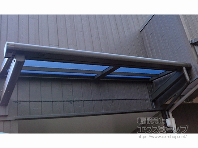 東京都文京区ののバルコニー・ベランダ屋根 スピーネ F型 ルーフタイプ 単体 積雪〜20cm対応 施工例