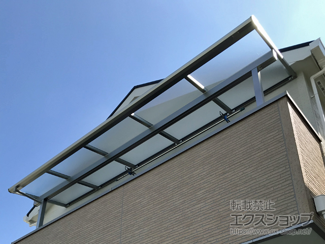 京都府京都市ののバルコニー・ベランダ屋根 ソラリア F型 屋根タイプ 単体 積雪〜20cm対応 施工例